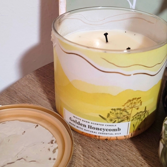 Candle and Wax Melt Bundle - Picture 5 of 6